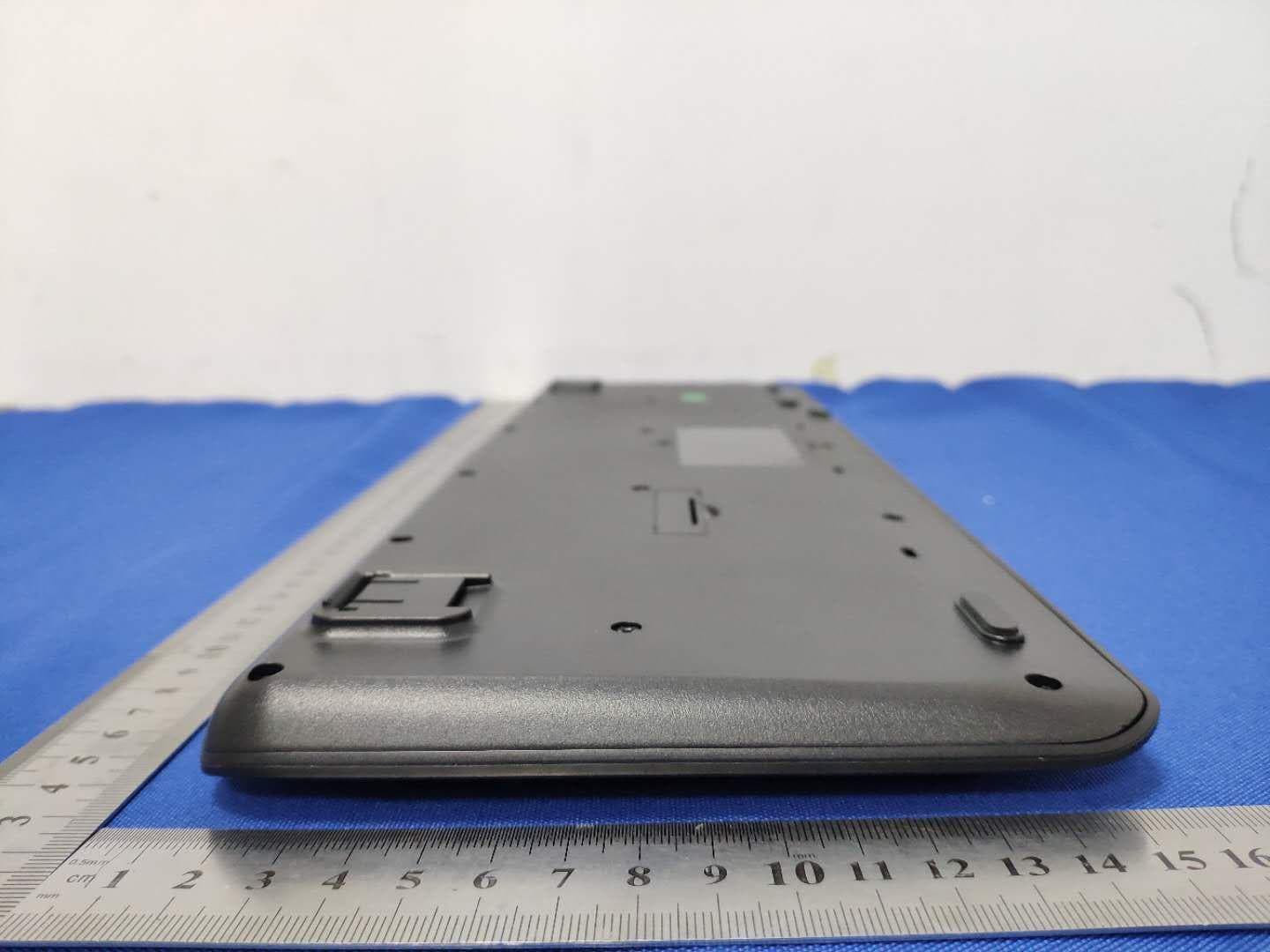 Wireless keyboard - FCC ID SGPKA19001 - Shenzhen Delux Industry Co., Ltd. (4)