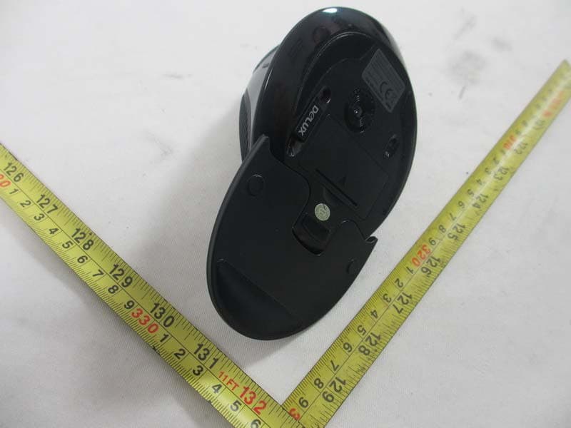Wireless Mouse - FCC ID SGPM618002 - Shenzhen Delux Industry Co., Ltd. (2)