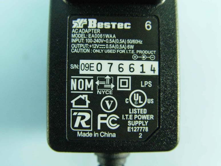 2.4GHz Wireless 802.11n Adapter - FCC ID SI5WST385L - U-MEDIA Communications, Inc.