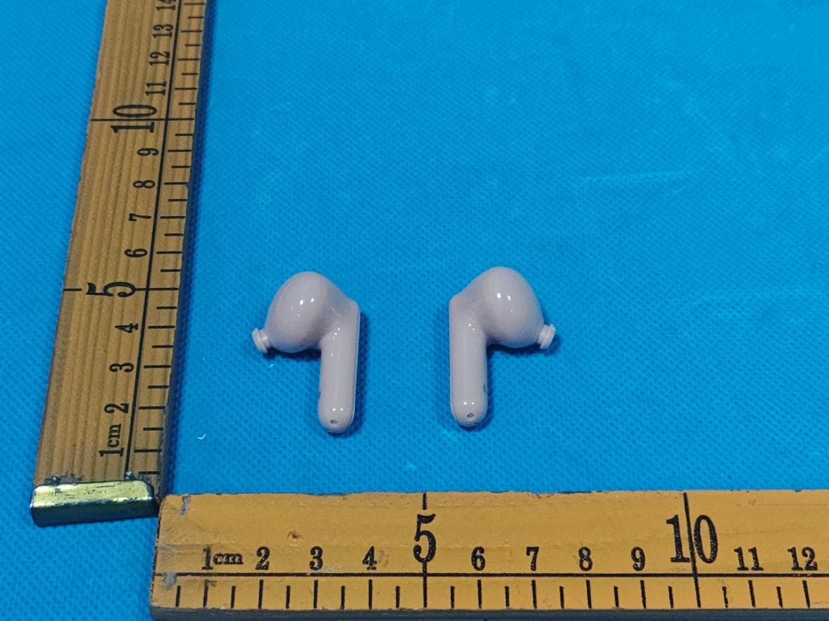 Bluetooth headset - FCC ID SI9AIBUDS - VISUAL LAND INC. (5)