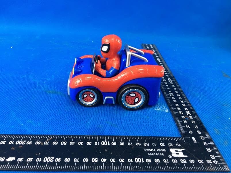 MARVEL 5.5 INCH SPIDERMAN RC VEHICLE DELUXE CONTROLLER - FCC ID SIP-5581-V - MegaGain International Ltd. (5)