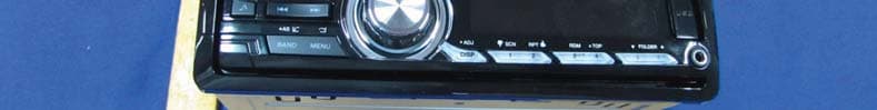 Car CD/MP3/BT PLAYER - FCC ID SJ2-CZ305 - Clarion Co., Ltd (2)