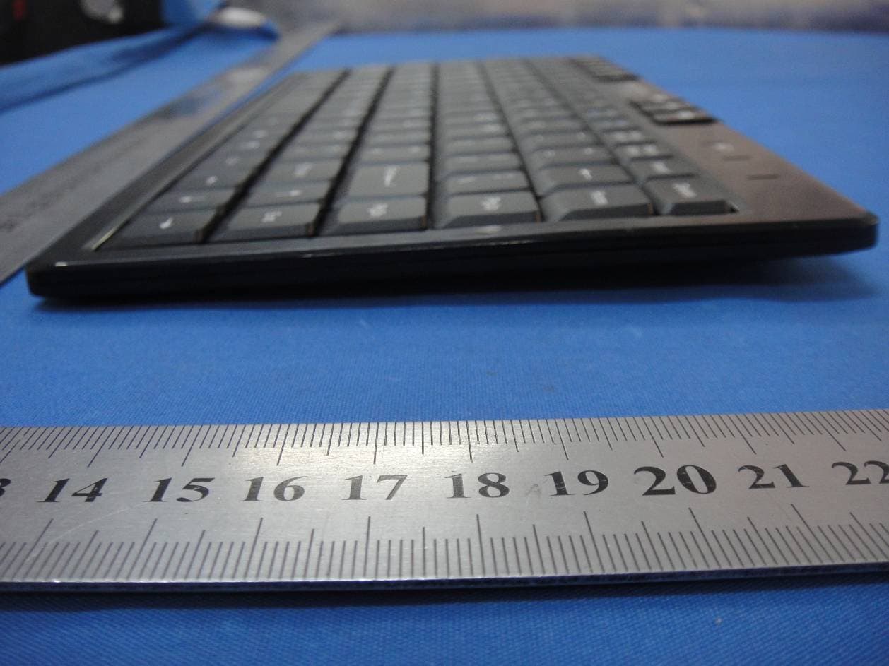 Wireless Keyboard - FCC ID SJ6W6010RF - Shenzhen Weijian Plastics Co., Ltd. (3)