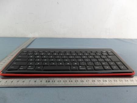 BLUETOOTH WIERLESS KEYBOARD - FCC ID SJ6W6110RF - Shenzhen Weijian Plastics Co., Ltd. (4)
