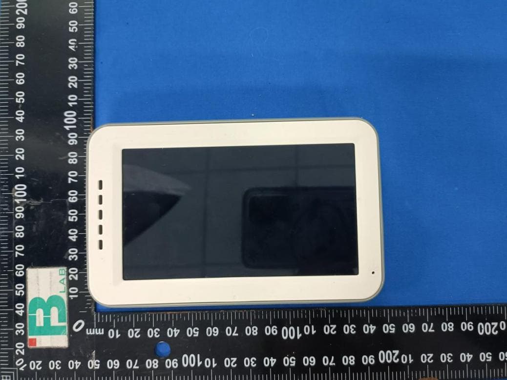 Wireless 5 LCD Monitor - FCC ID SJ8M514 - RDI Technology (Shenzhen) Co., Ltd. (2)
