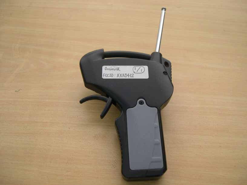 26.96-27.28MHz WIRELESS R/C TOY-TX - FCC ID SJF0412 - OneWorld Enterprises Limited