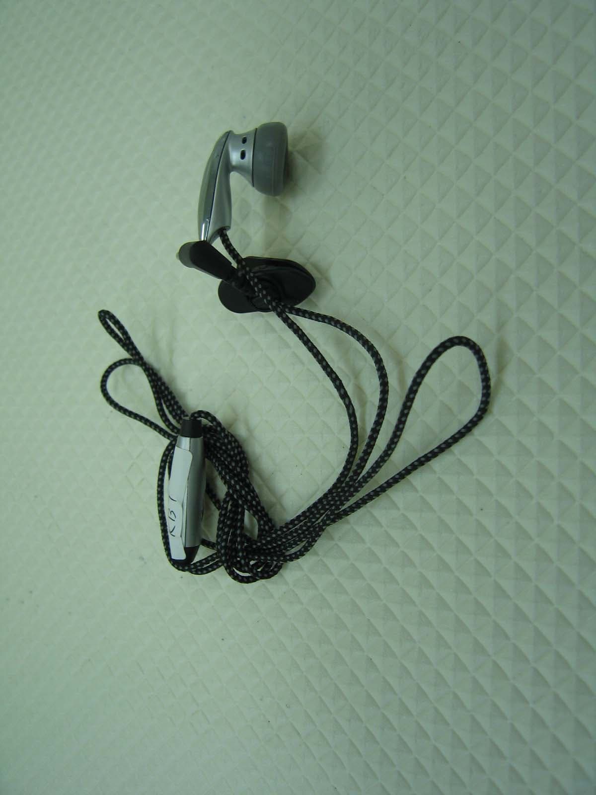 Dual-Band GSM Phone (GSM850 / GSM1900) - FCC ID SK8G902 - KBT Mobile Co.,Ltd. (3)