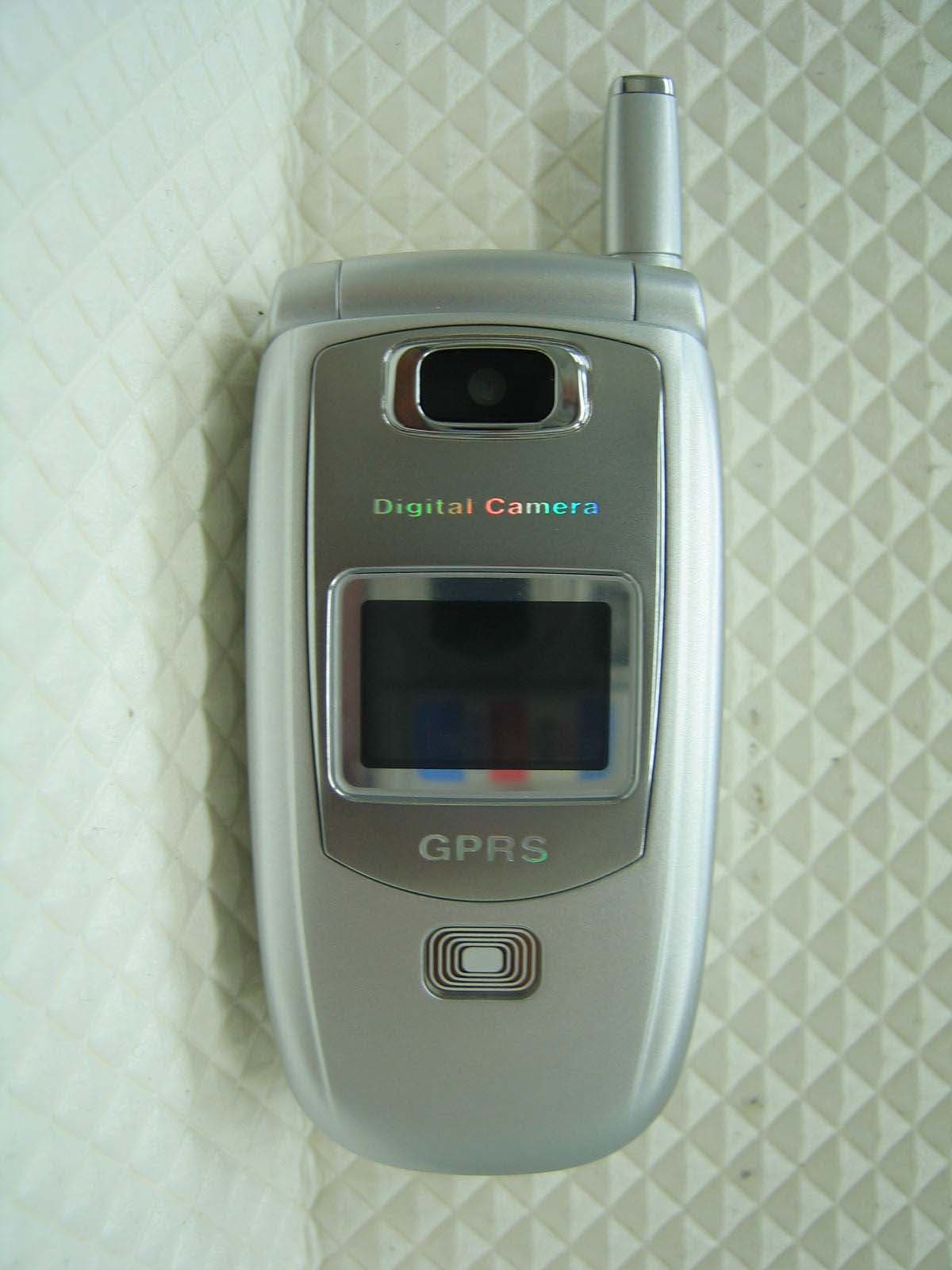 Dual-Band GSM Phone (GSM850 / GSM1900) - FCC ID SK8G902 - KBT Mobile Co.,Ltd. (2)