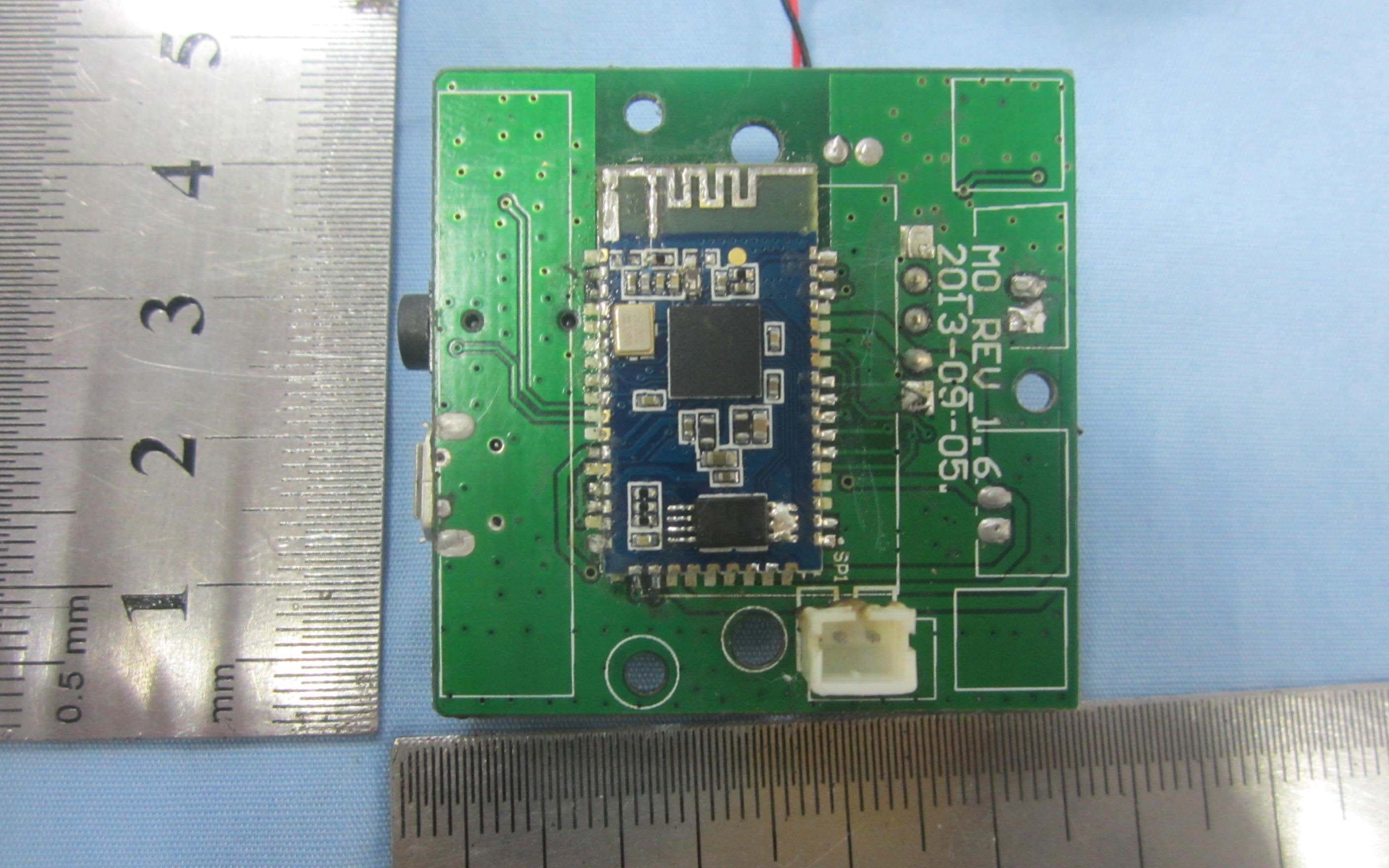 BLUETOOTH SPEAKER - FCC ID SKJ-M0 - Shenzhen Heui Xint Technology Co., Ltd (3)
