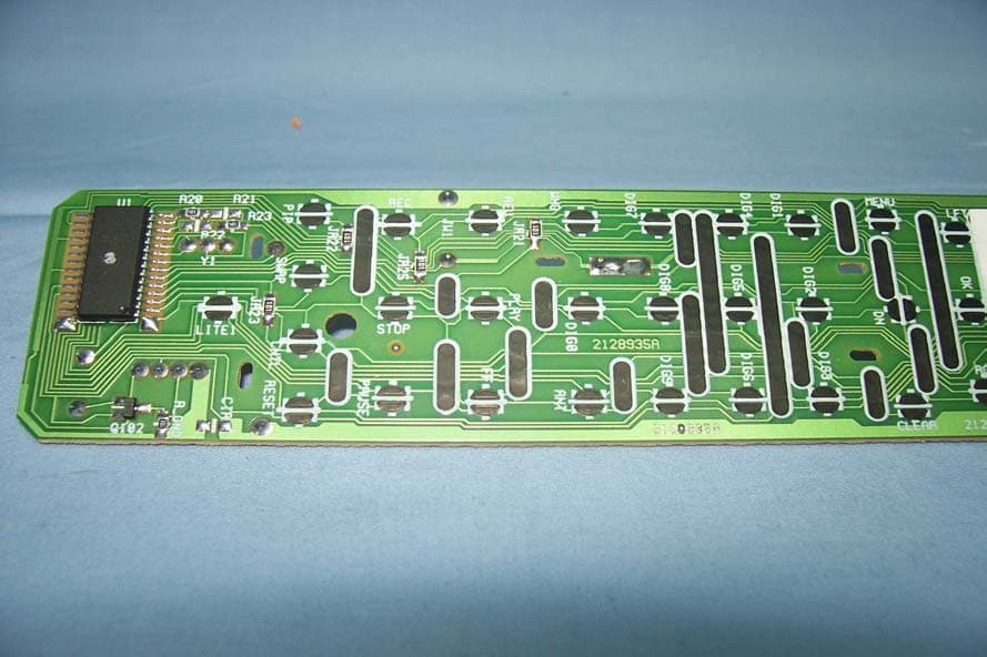 AWOX RF REMOTE CONTROLLER & DONGLE - FCC ID SKORCZ1602006243C - Thomson Asia Pacific Holding Pte Ltd (2)