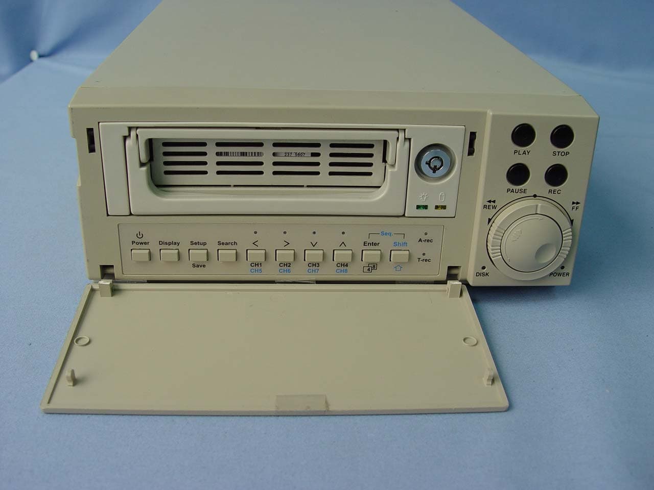 Wireless Network Video Recorder - FCC ID SKX-NVR-2028 - Appro Technology Inc (5)