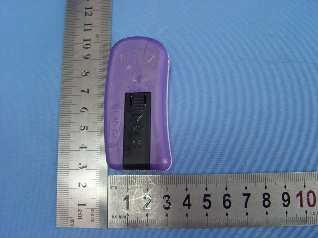 Wireless Remote Control - FCC ID SLDF2K349 - J. B. Industrial (Shenzhen) Co., Ltd.