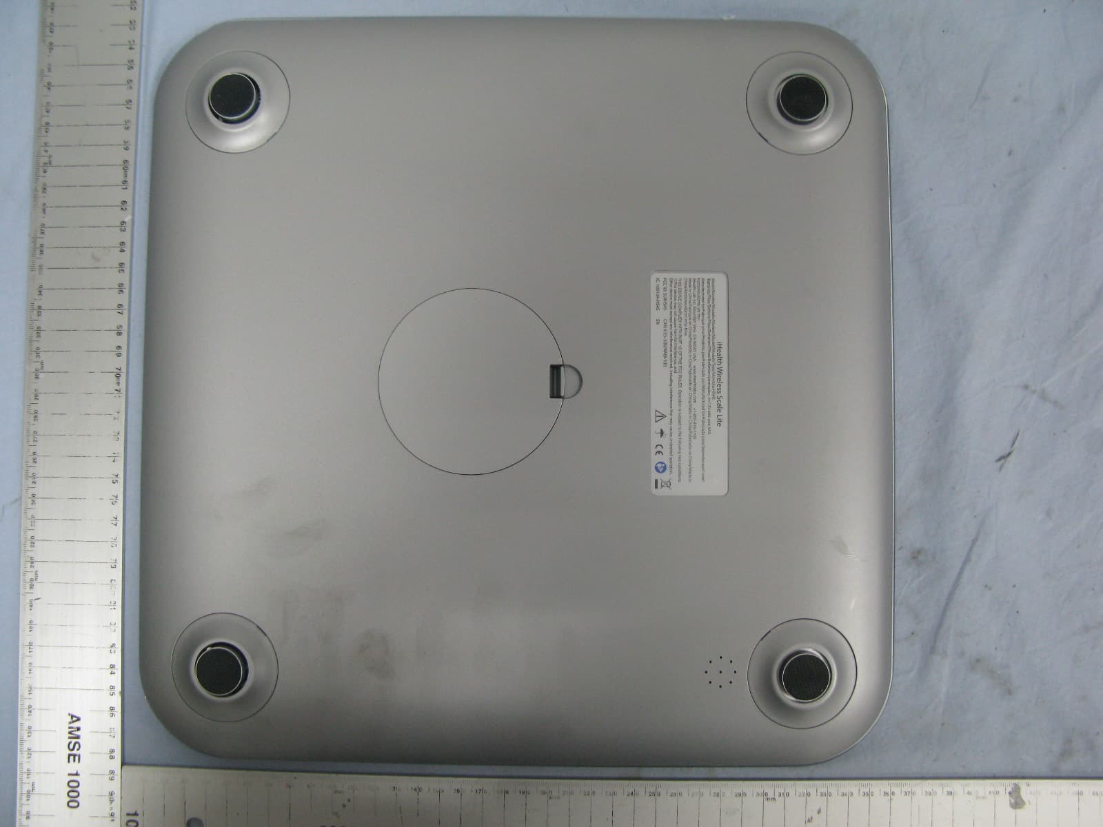 Wireless Scale Lite - FCC ID SLRHS4S - iHealth Labs, Inc.