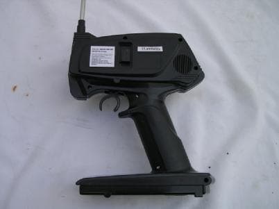 Remote Control Toy Transmitter - FCC ID SM3RC09038B - 21st Century Toys, Inc. (2)