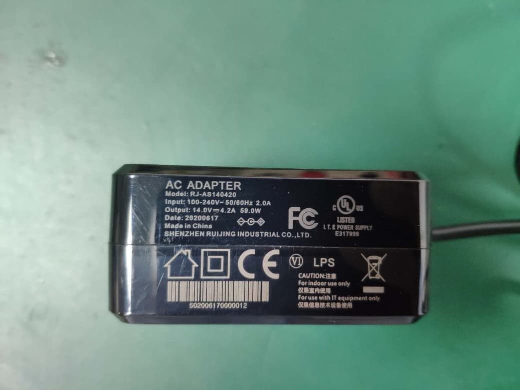 Explorer - FCC ID SMC-EXPLORER - SHENZHEN HOLATEK CO.,LTD.