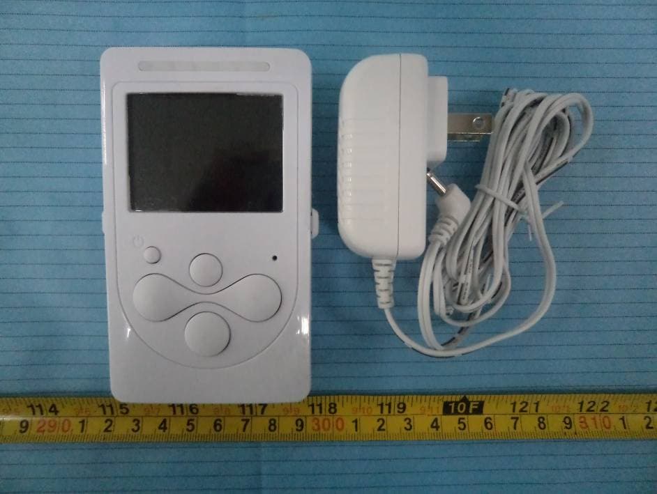 2.4 GHz Digital Video Baby Monitor (Parent Unit) - FCC ID SMH32000 - Circus World Displays Limited (1)