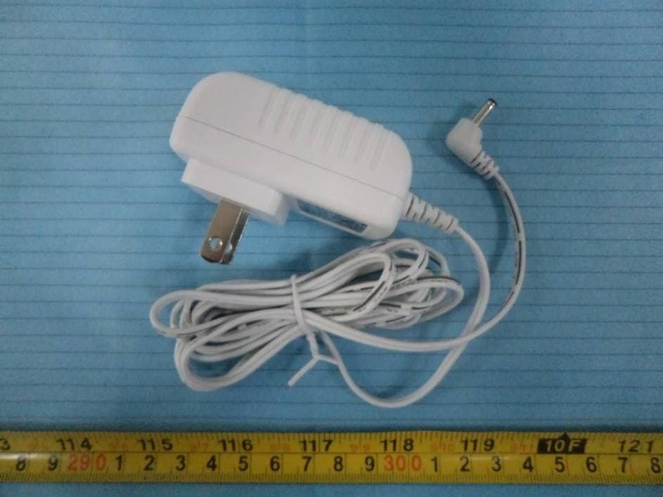 2.4 GHz Digital Video Baby Monitor (Camera Unit) - FCC ID SMH32008 - Circus World Displays Limited (2)