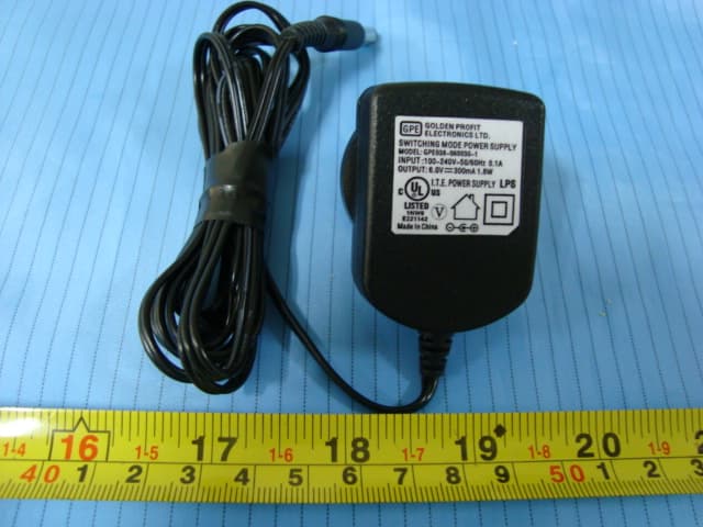Levana Twinkle200 - FCC ID SMHLVTW200P - Circus World Displays Limited (2)