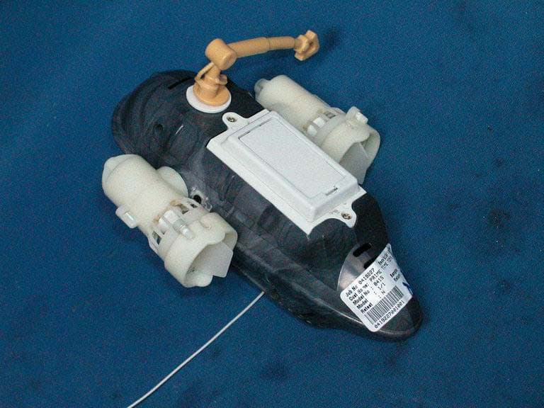 RC Submarine - FCC ID SML-8415-R49 - Prime Time Toys Ltd.