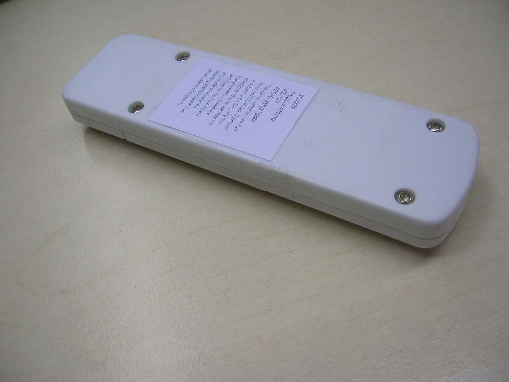 Remote Control Transmitter - FCC ID SMUKT6899 - Zhejiang Kangtai Electric Co., Ltd. (2)