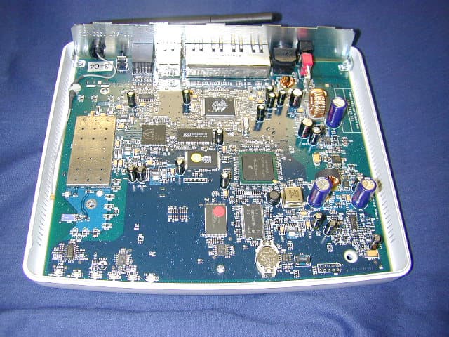 Wireless LAN modem - FCC ID SN85883 - Sagemcom SAS (2)