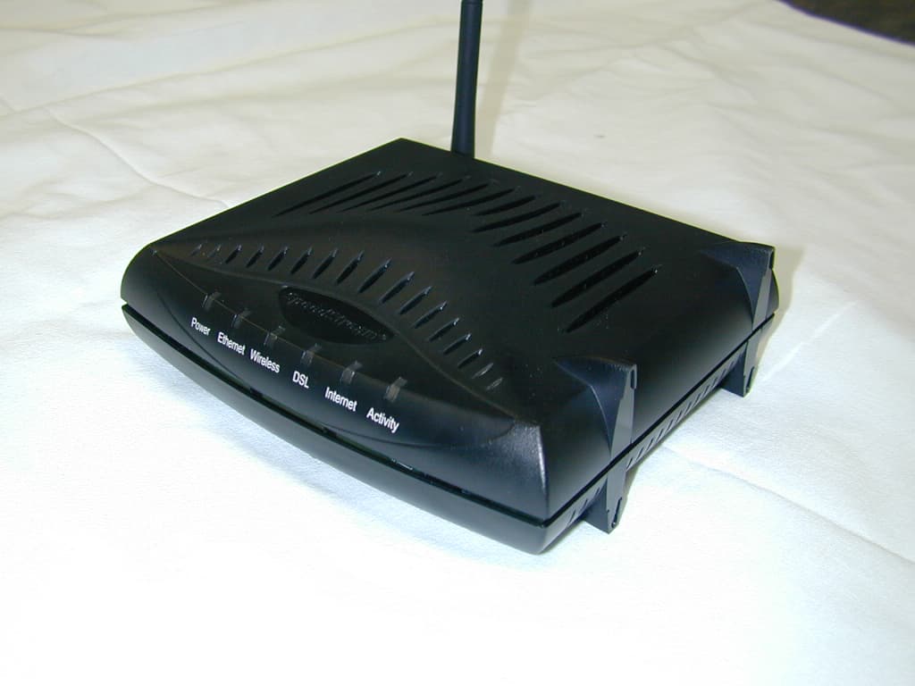 Wireless DSL Modem - FCC ID SN8N651 - Sagemcom SAS