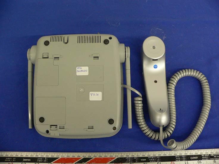 Dual Mode CDMA 850/1900 MHz & 2.4GHz FHSS Phone - FCC ID SNBDM1000C - Waxess Inc. (2)