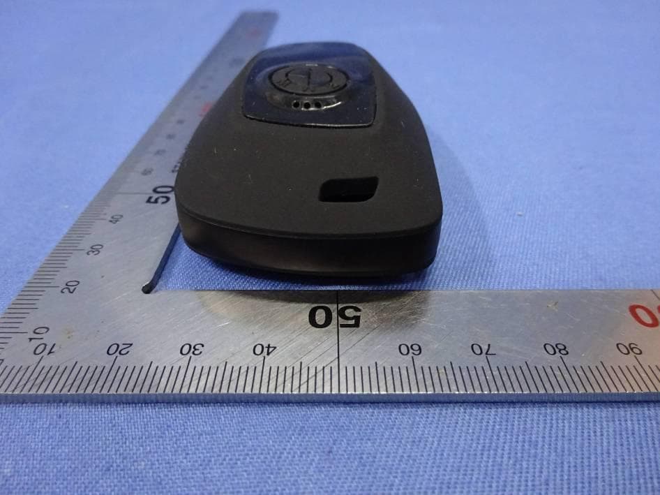 BMW Keyfinder - FCC ID SNE-SMA-002 - Eve Systems LLC (3)