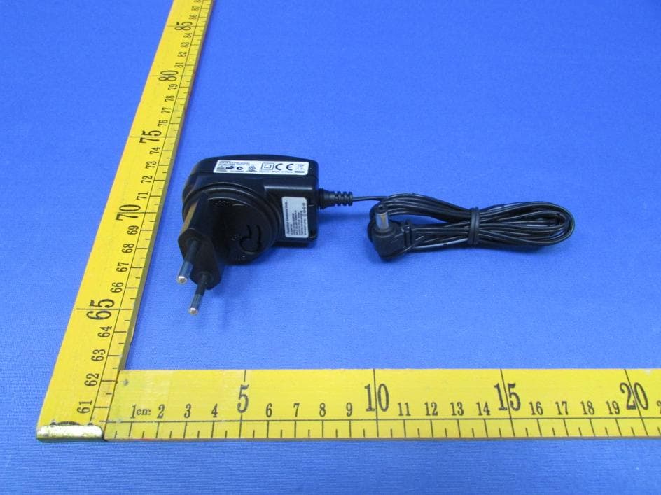 Elgato Avea Flare - FCC ID SNE-SMB-002 - Eve Systems LLC