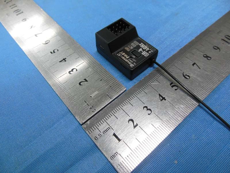 2.4 GHz Radio Control Receiver - FCC ID SNL-16005600 - GRAUPNER CO., LTD.