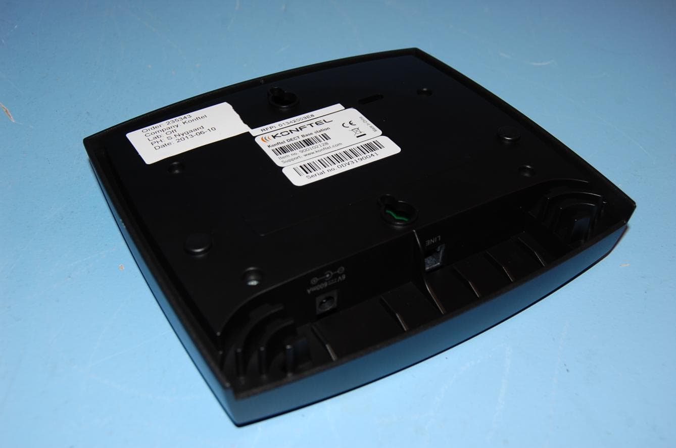 Wireless Conference Phone - FCC ID SNNDECTBASE - Konftel AB (2)