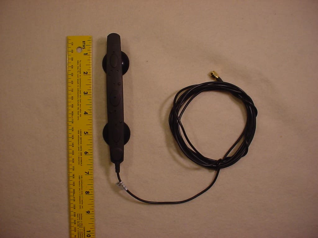 DUAL BAND BI-DIRECTIONAL SIGNAL BOOSTER - FCC ID SO4YX300-PCS-CEL - zBoost, LLC