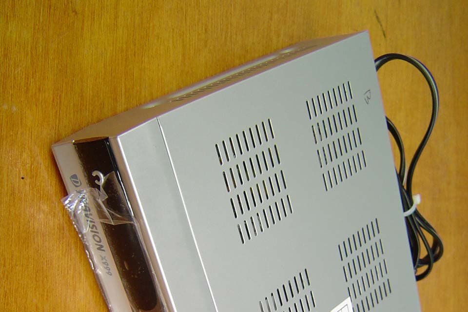 Digital Satellite Receiver - FCC ID SO5SIDSF11CCXX - DGStation Co., Ltd. (4)