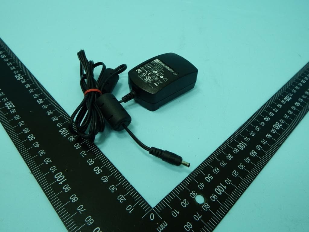 Hi-Gain Wireless-300N Smart Dish Repeater - FCC ID SOY-HAW2DR - Hawking Technologies, Inc. (5)