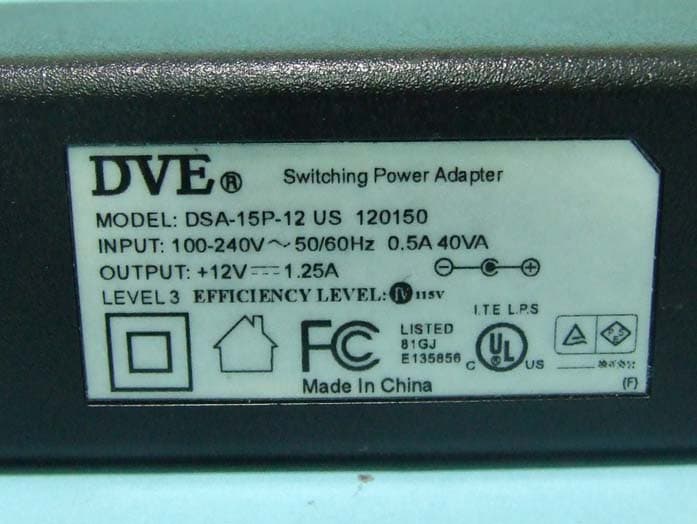 Hi-Gain Wireless-N Dual Radio Smart Repeater Pro - FCC ID SOY-HAW2R1 - Hawking Technologies, Inc.