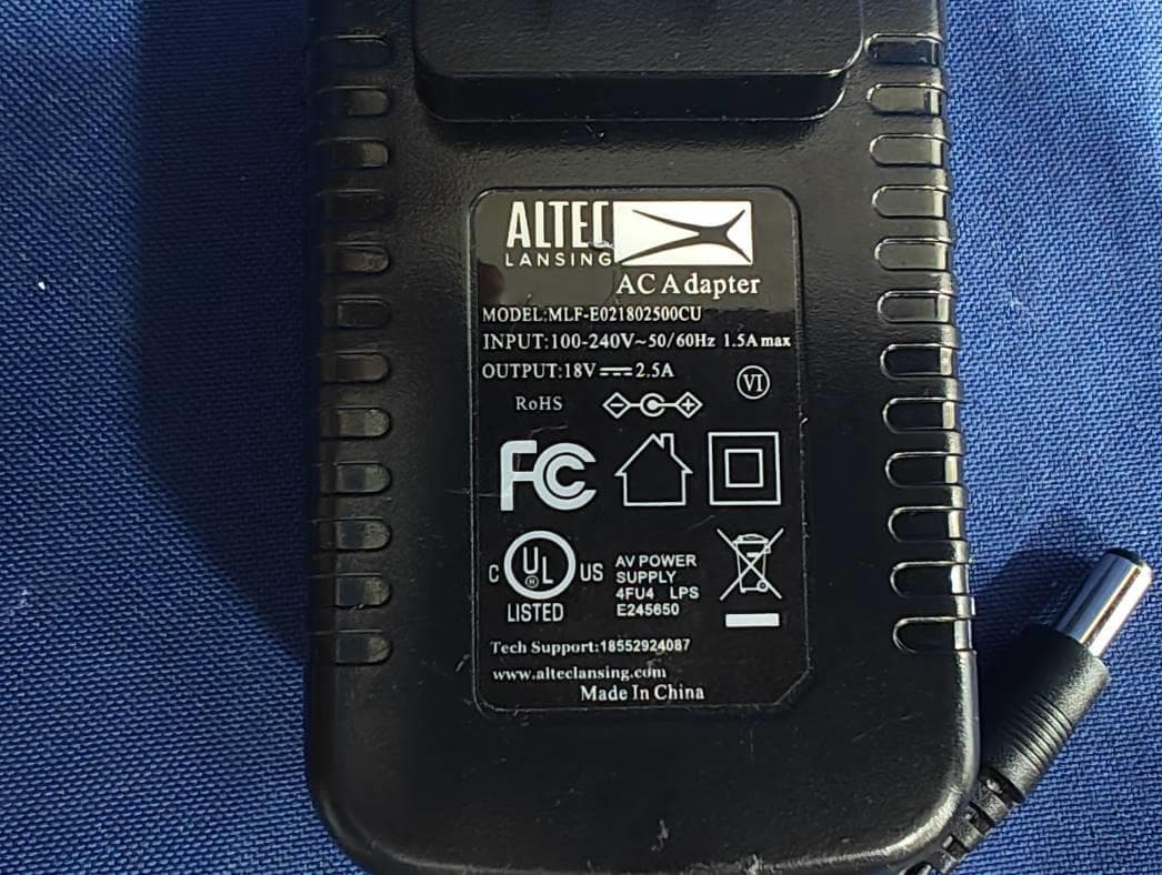 RockBox XL 2.0 Wireless speaker - FCC ID SP9-00022RB - Kysho Multimedia Ltd. (3)