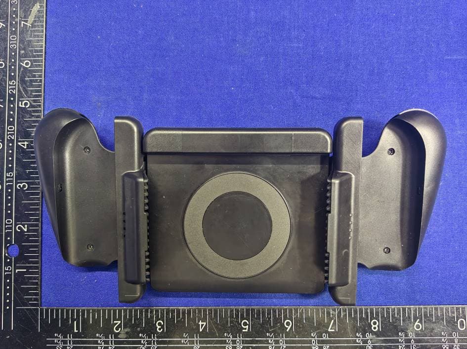 WII Switch Joy-Con controller for iPhone - FCC ID SQOWII20581 - Ever Sparkle Technologies Ltd.