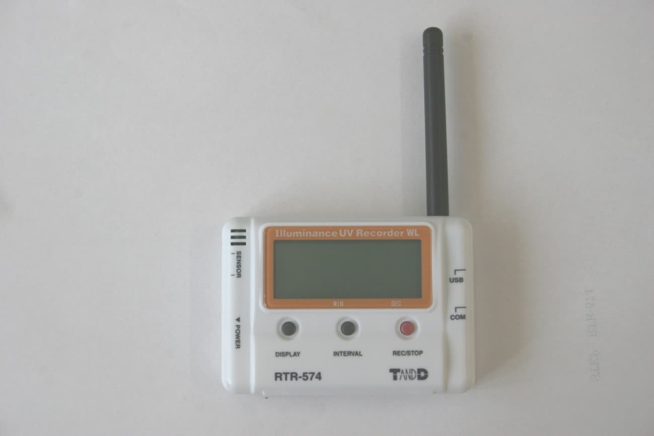 ILLUMINANCE UV RECORDER WL - FCC ID SRD10050 - TandD Corporation