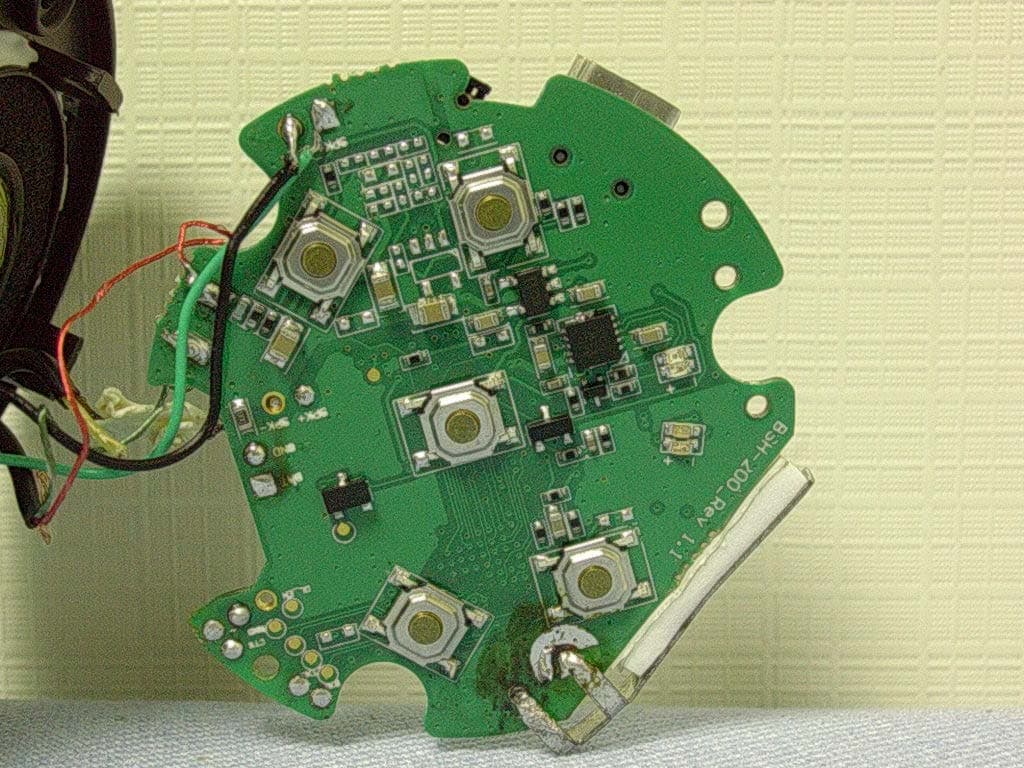 Bluetooth Audio Streaming Headphone - FCC ID SRF0219082XX - BeCell Innovations Corp.