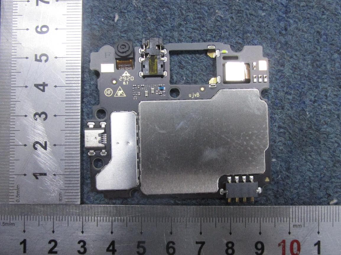 WCDMA/GSM(GPRS)Dual-Mode Digital Mobile Phone - FCC ID SRQ-BLADEL9 - ZTE Corporation (4)