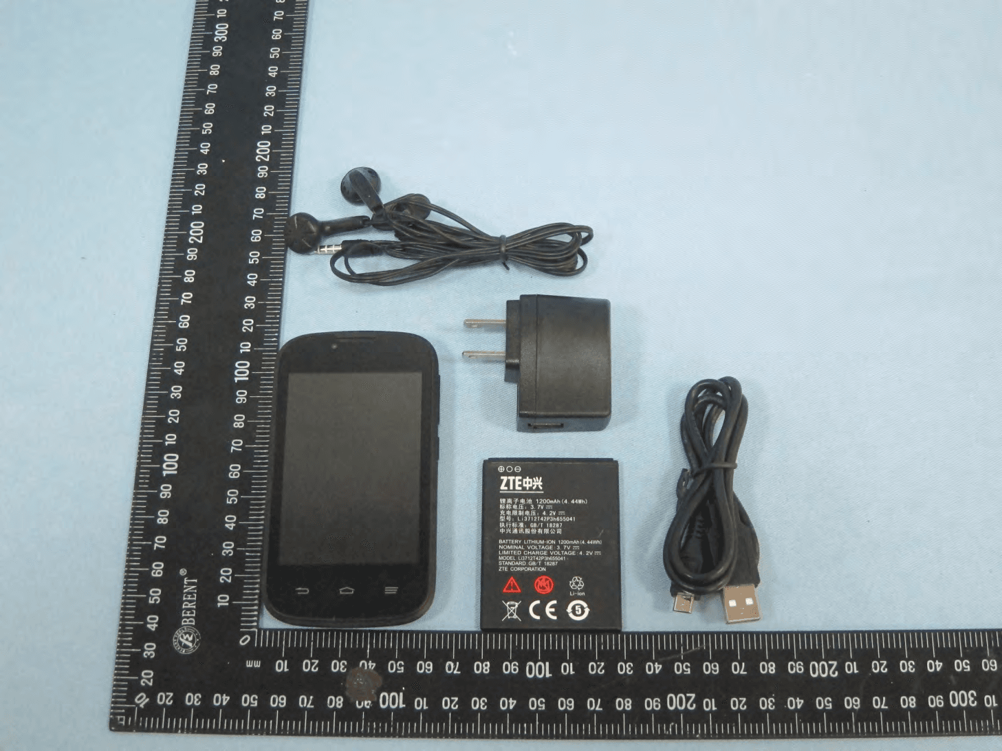 WCDMA/GSM (GPRS) Dual-Mode Digital Mobile Phone - FCC ID SRQ-C310 - ZTE Corporation (4)