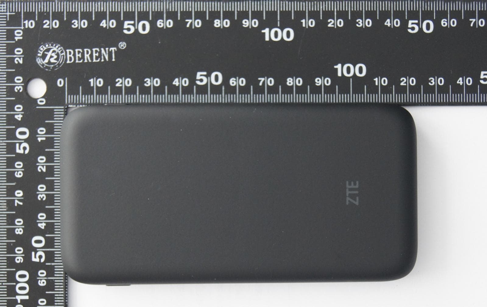 LTE/WCDMA/GSM Multi-Mode Ufi - FCC ID SRQ-MF900 - ZTE Corporation (3)