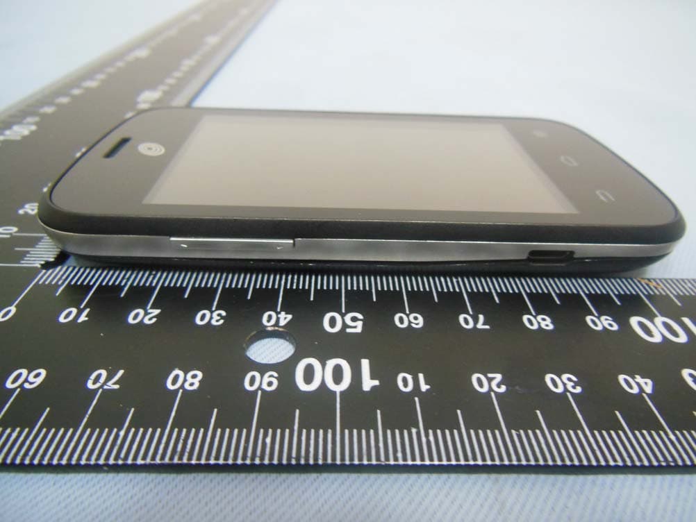 CDMA2000 Digital Mobile Handset - FCC ID SRQ-Z668C - ZTE Corporation (4)