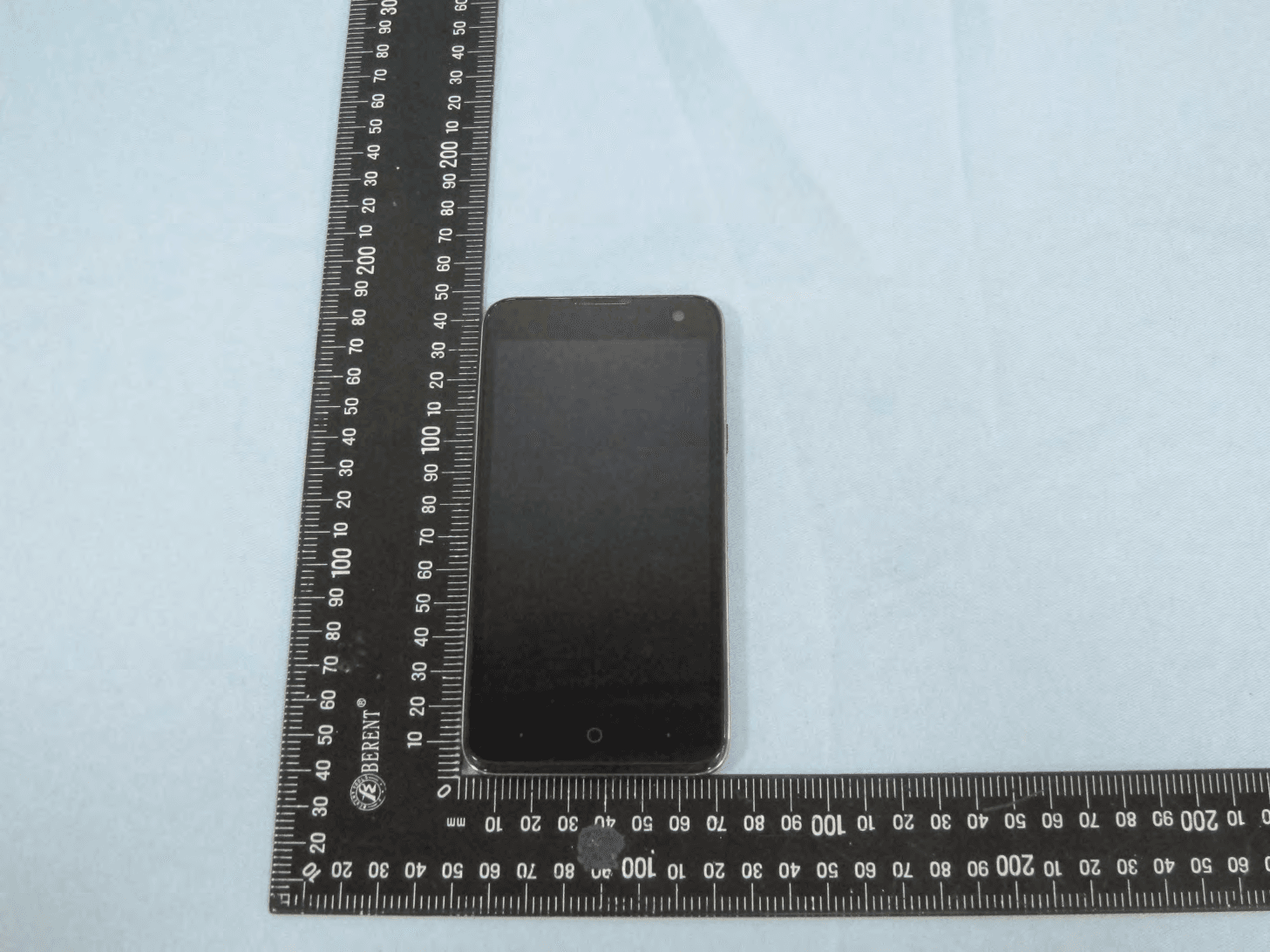 WCDMA/LTE Dual-Mode Digital Mobile Phone - FCC ID SRQ-Z850 - ZTE Corporation (4)