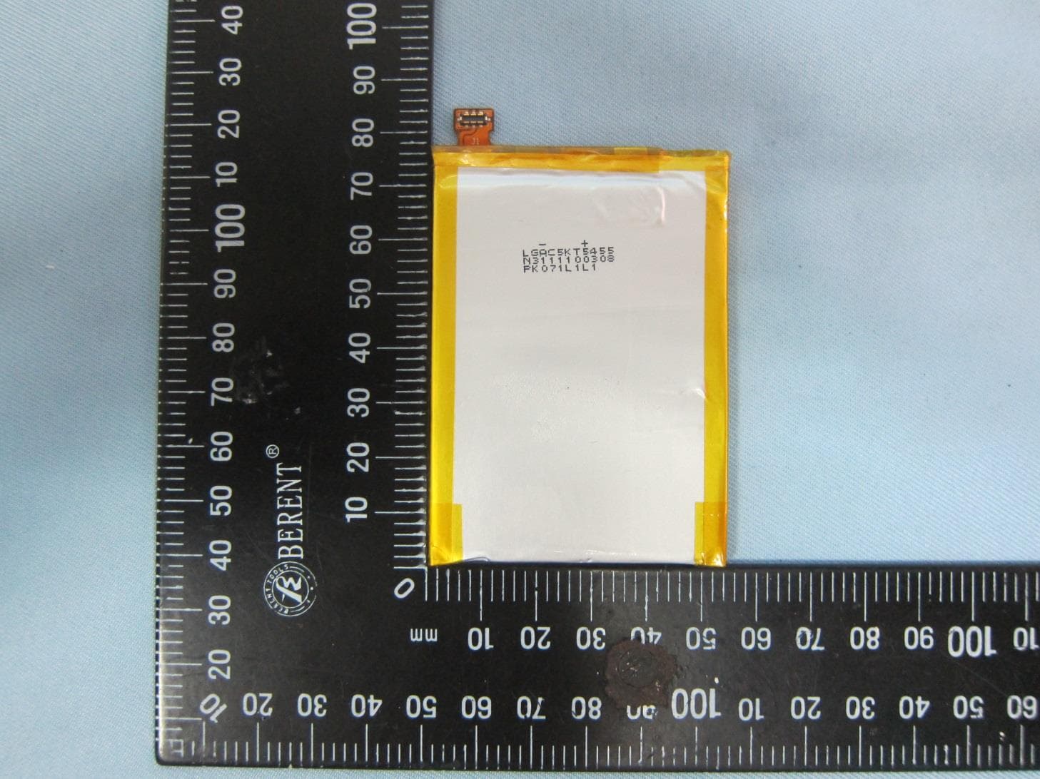 WCDMA/LTE Multi-Mode Digital Mobile Phone - FCC ID SRQ-ZTEA1P - ZTE Corporation (2)