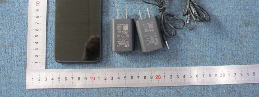 LTE/WCDMA/GSM(GPRS) Multi-Mode Digital Mobile Phone - FCC ID SRQ-ZTEA52020J - ZTE Corporation (4)