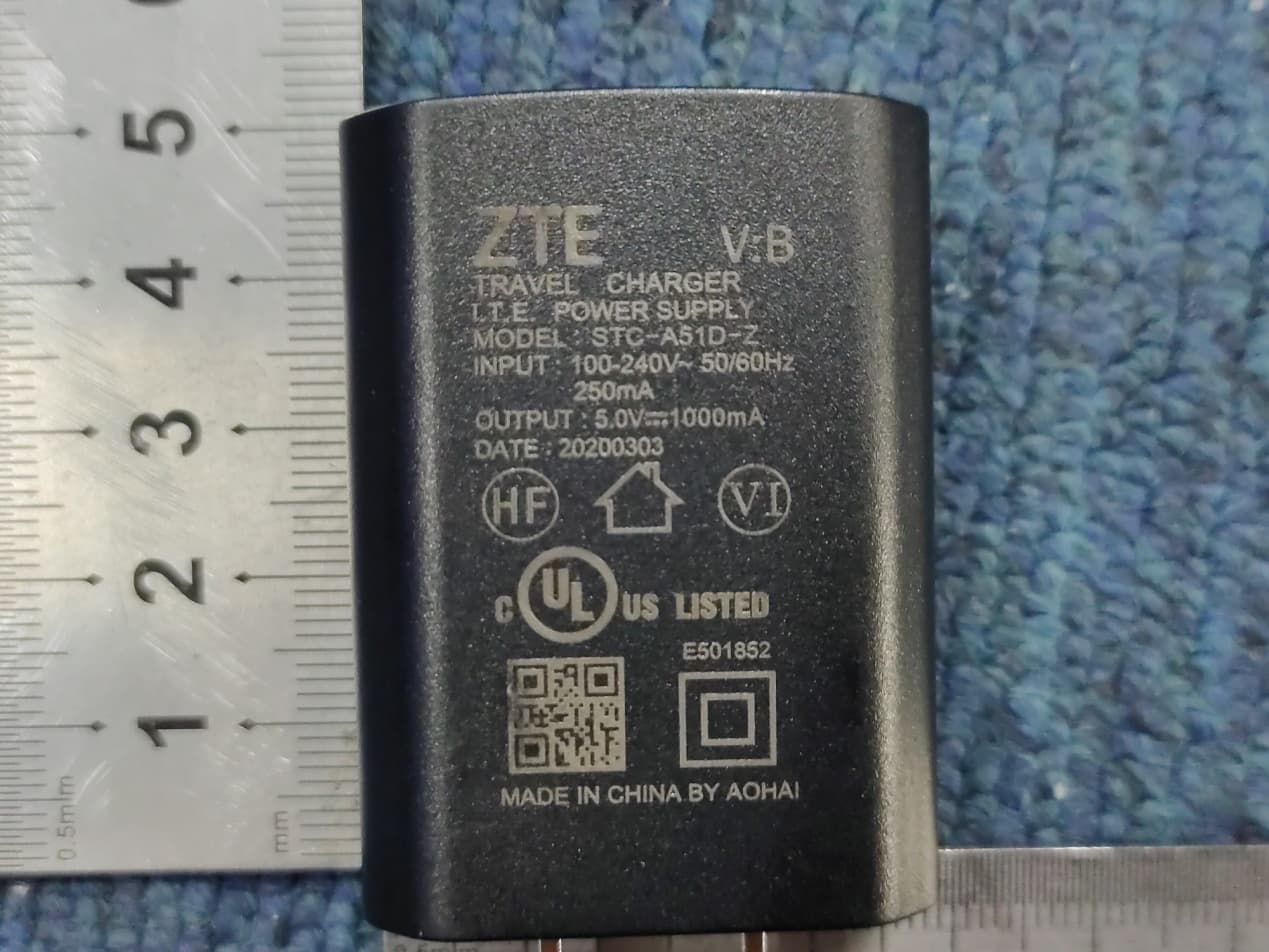 WCDMA/GSM(GPRS) Multi-Mode Digital Mobile Phone - FCC ID SRQ-ZTEL210 - ZTE Corporation (5)