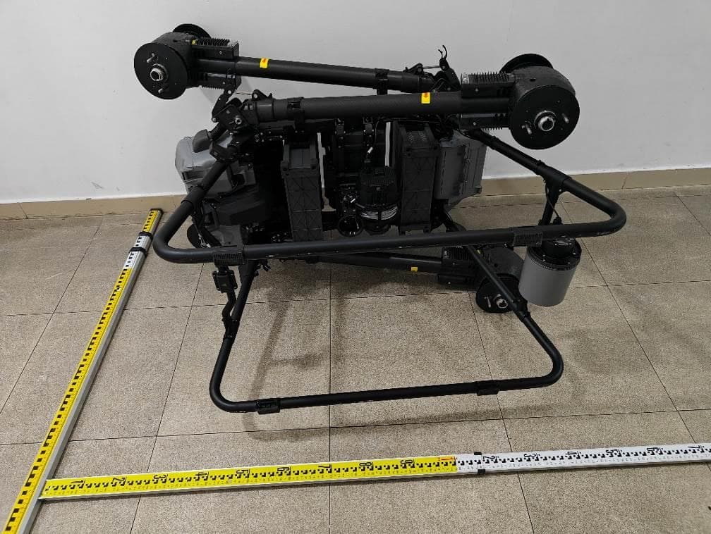 DJI FlyCart 30 - FCC ID SS3-E2MTR2302 - SZ DJI TECHNOLOGY CO., LTD