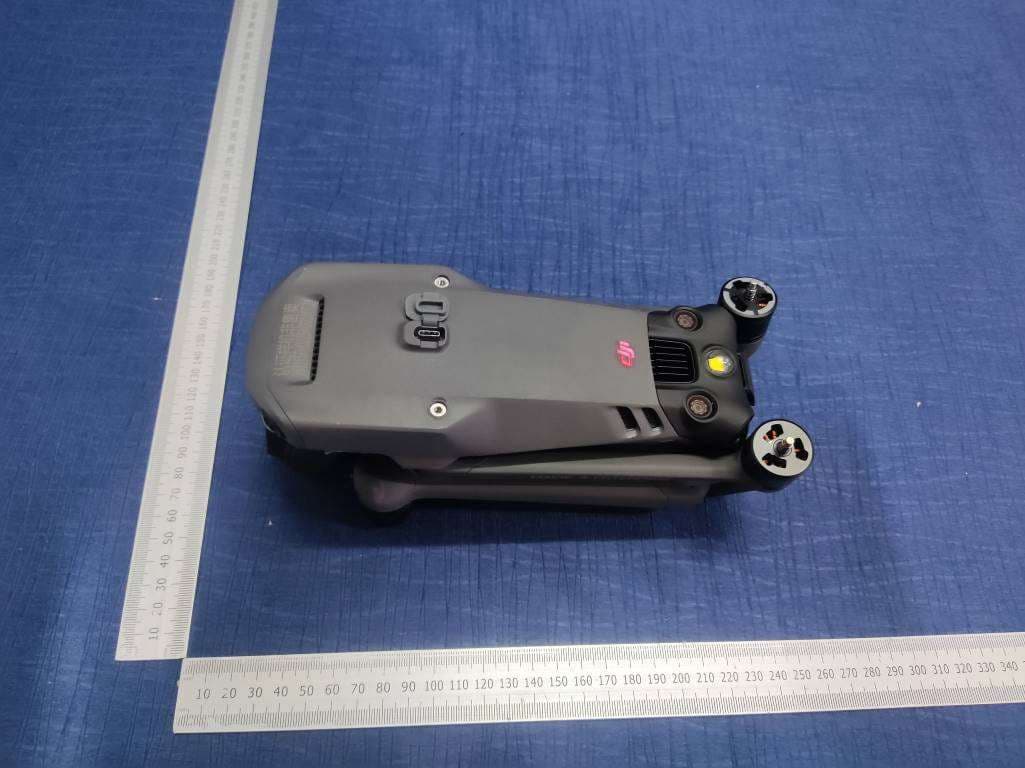 Aircraft - FCC ID SS3-M3E2206 - SZ DJI TECHNOLOGY CO., LTD (2)