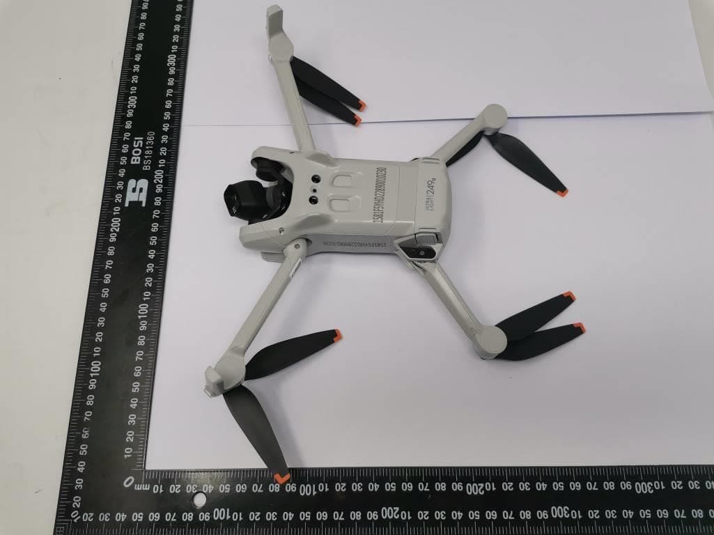 DJI Mini 3 - FCC ID SS3-MT3PD22 - SZ DJI TECHNOLOGY CO., LTD (4)